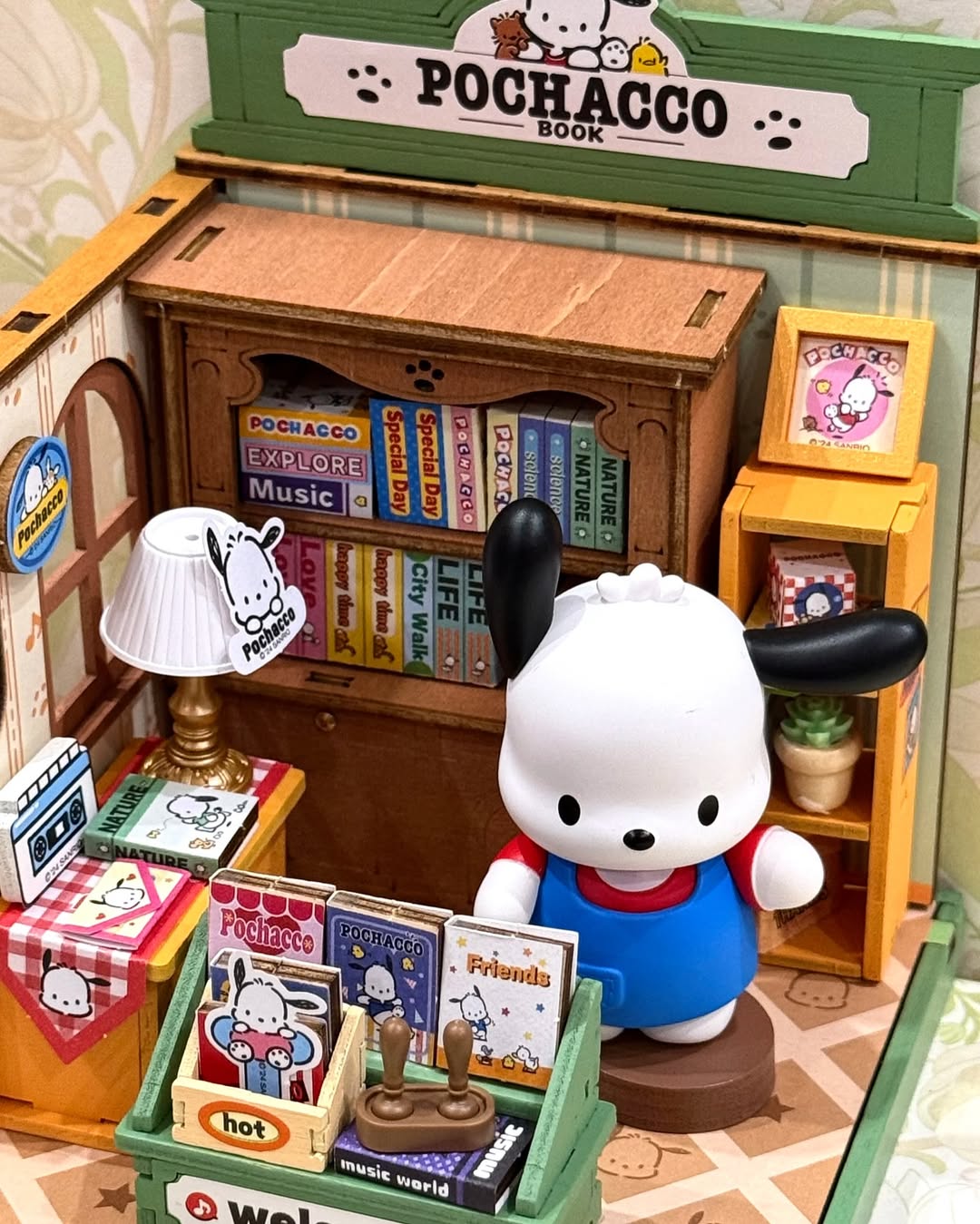 Rolife x Sanrio DIY Miniature Cute Store Manager Series Kit