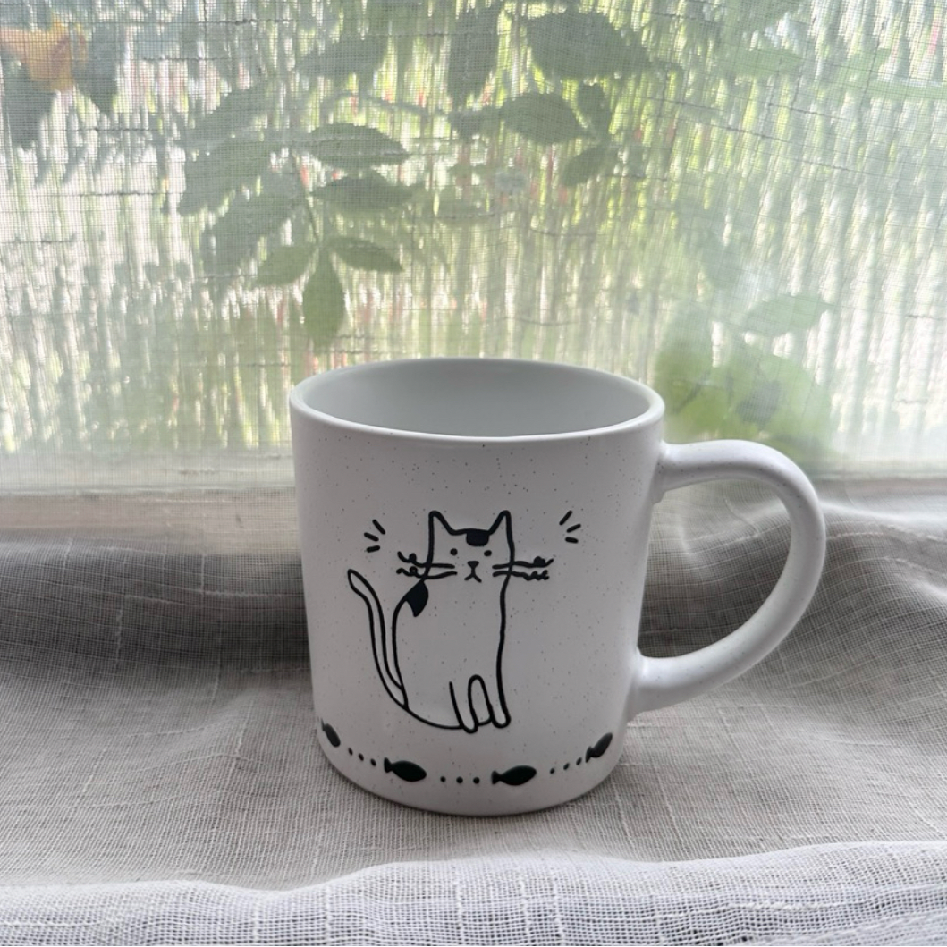 Japanese Hand-Painted Cat Art Ceramic Cup