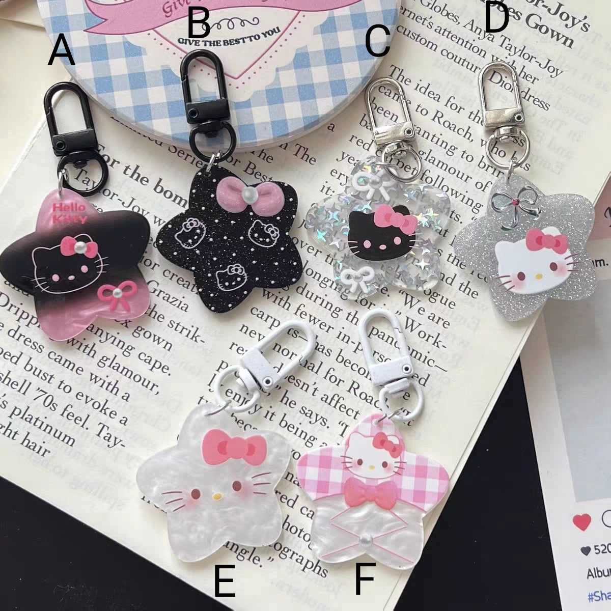Hello Kitty Printed Star Resin Keychain