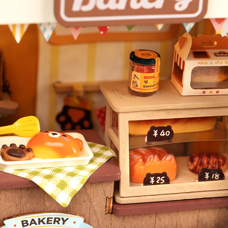 ROLIFE DIY MINIATURE HOUSE - FOOD BOX SHOP - Preorder