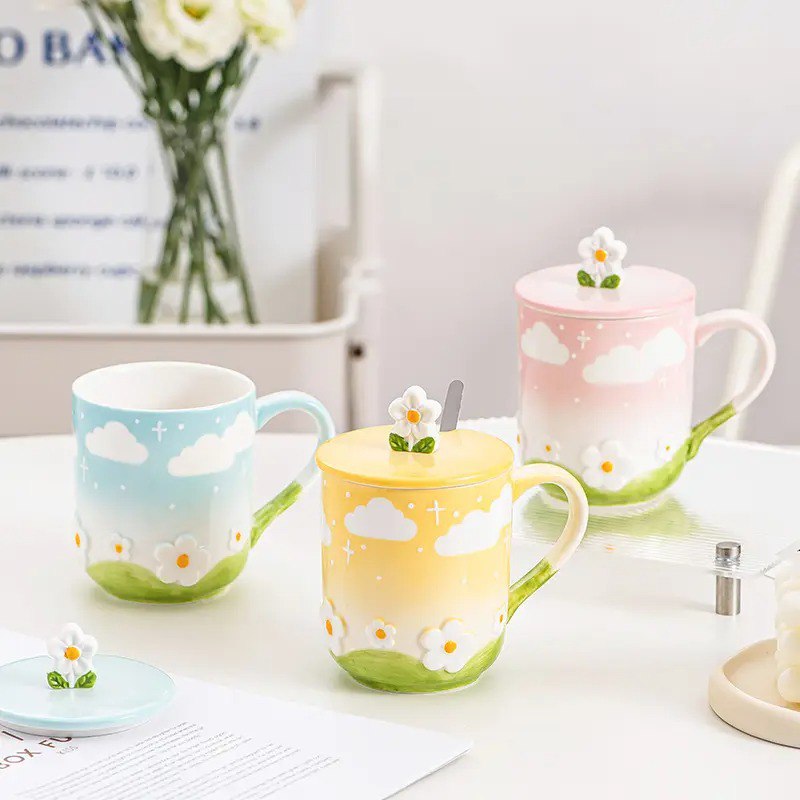 Flower embossed Ceramic Cup with Lid
