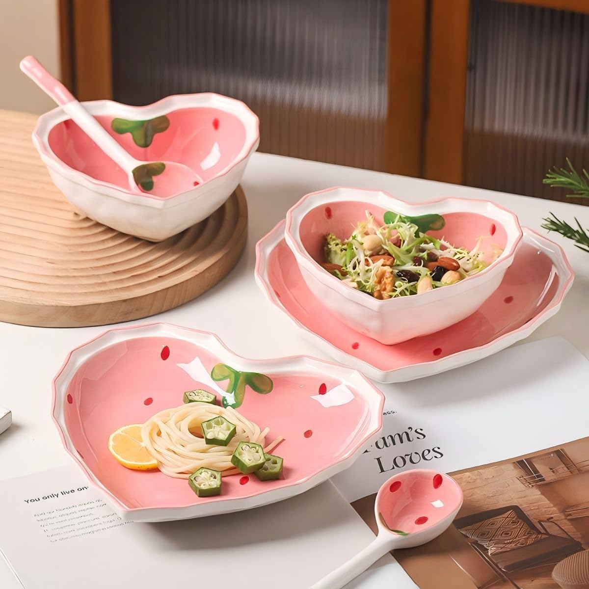 Pinterest Ceramic Heart Shaped Strawberry Meal Set (Set of 3)