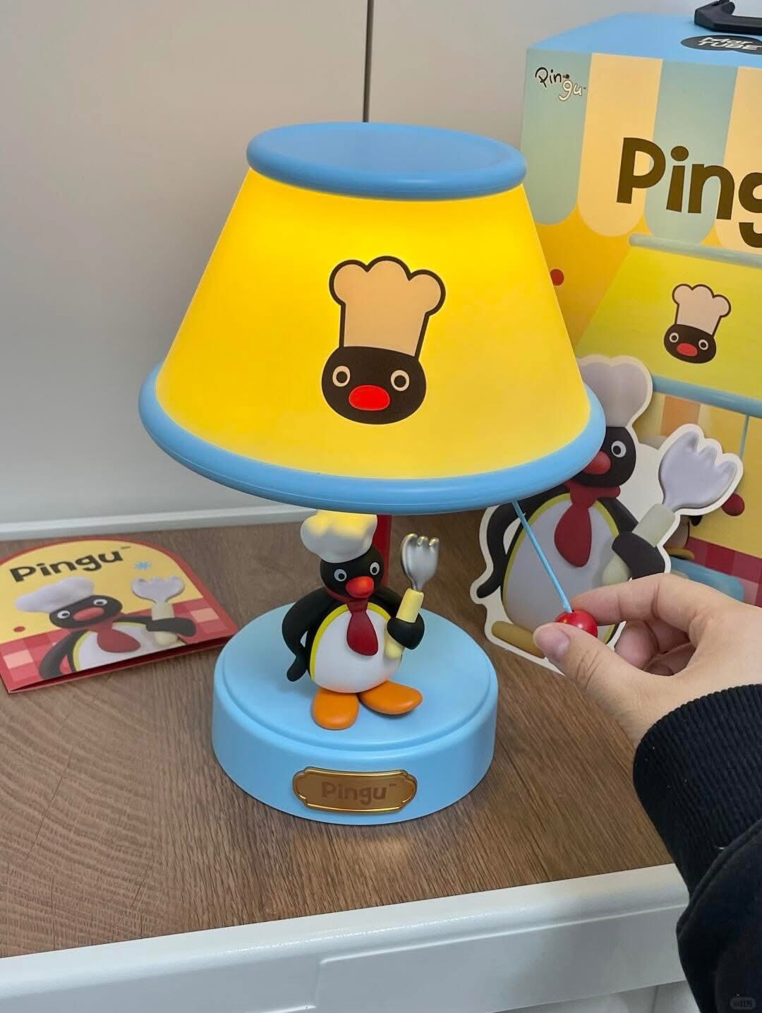 Pingu Chef Dimmable Desk Lamp