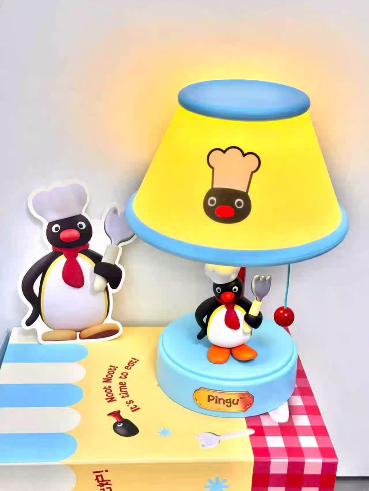 Pingu Chef Dimmable Desk Lamp