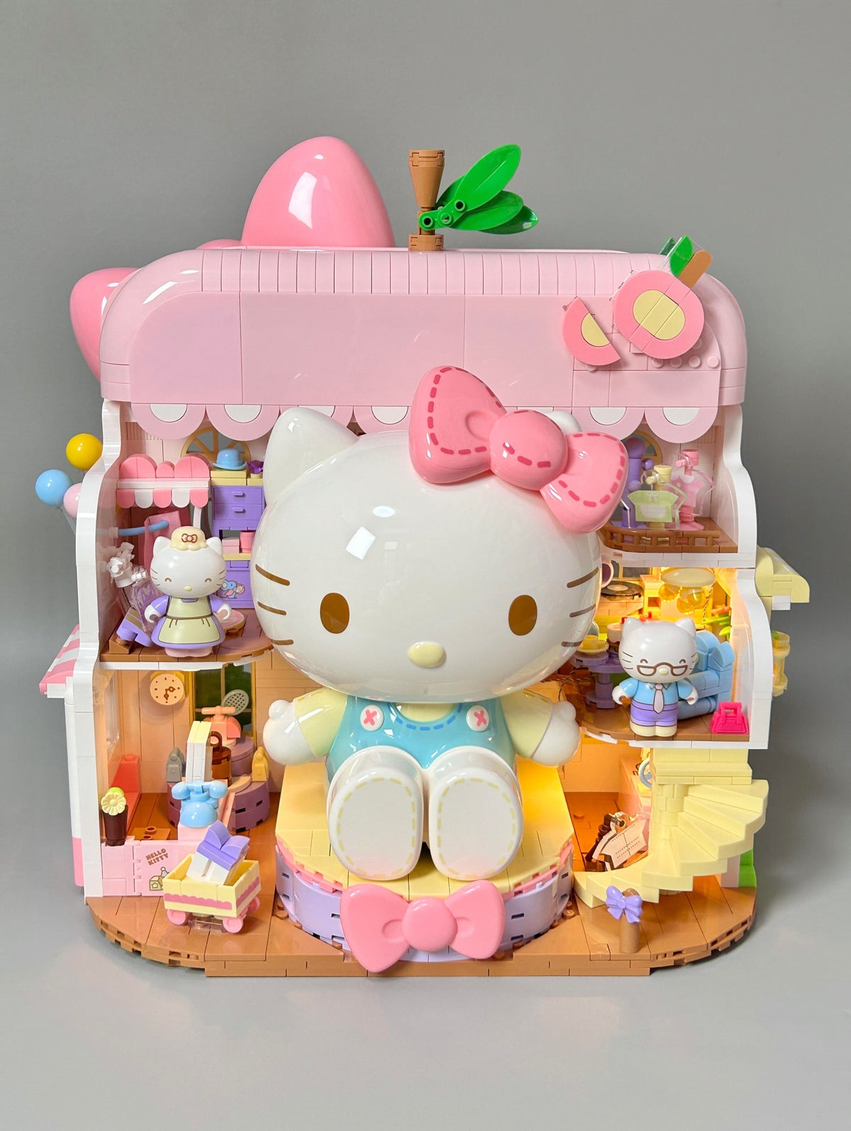 Sanrio Hello Kitty Sweet Dreams House