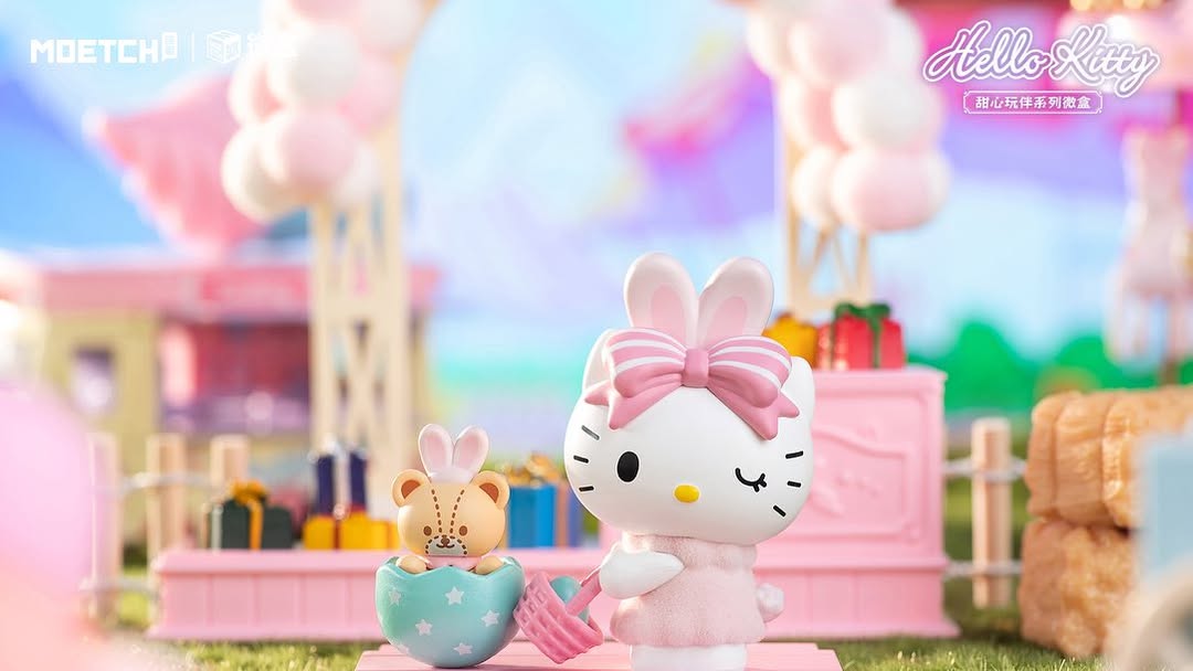 Hello Kitty Sweetheart Playmate Blind Box