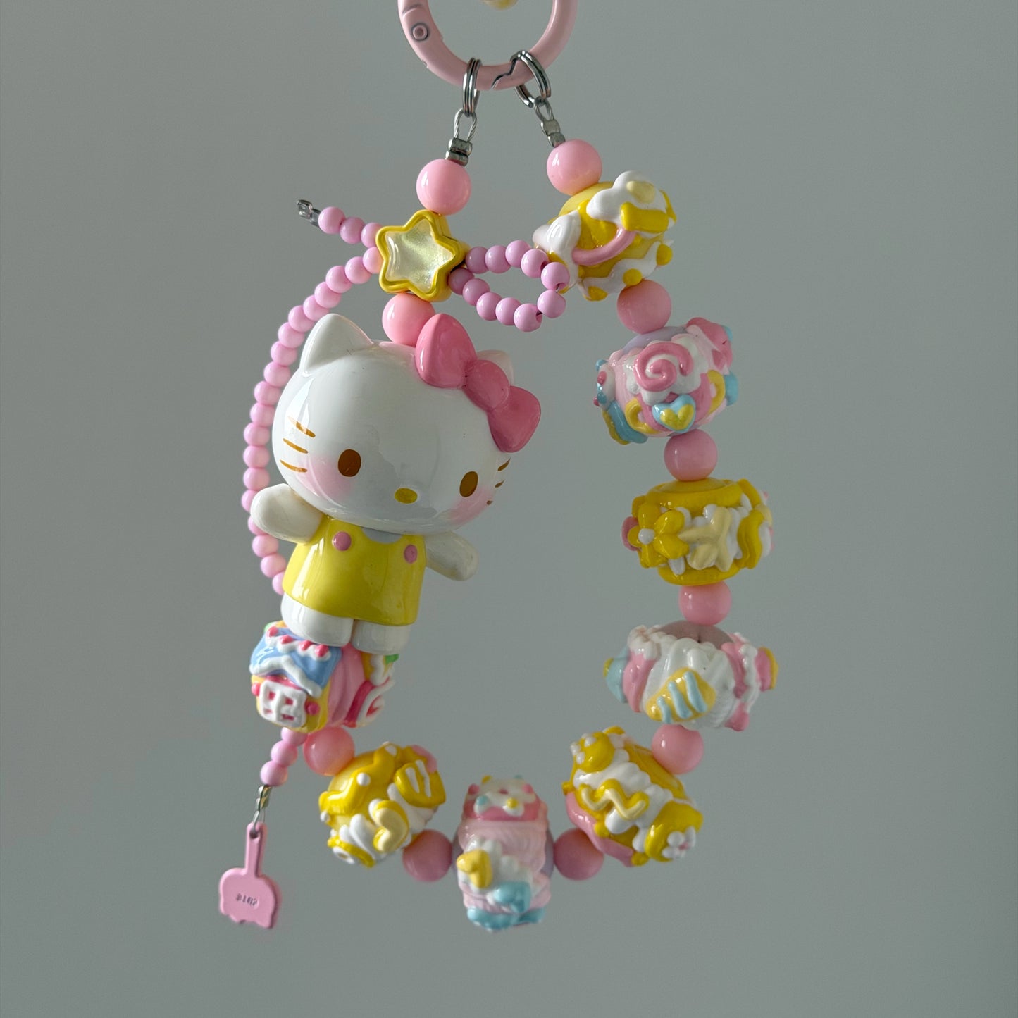 TopToy Hello Kitty Summer Rainbow Candy Series Handmade Charm Key/Phone Chain - Official Charm - Model D