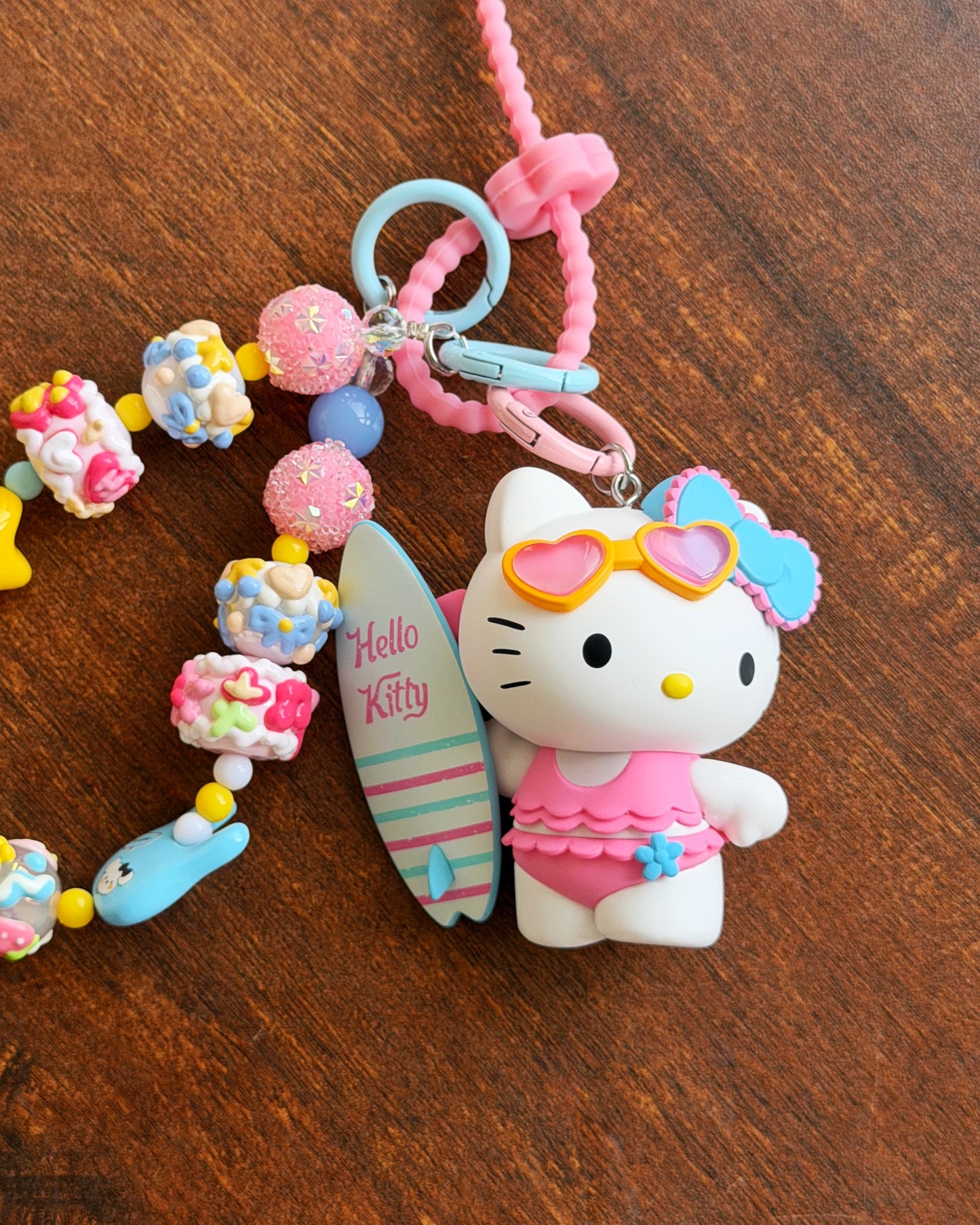 [RARE] Pop Mart Sanrio Hello Kitty South Island Surfing Charm Handmade Key/Phone Chain - Official Charm