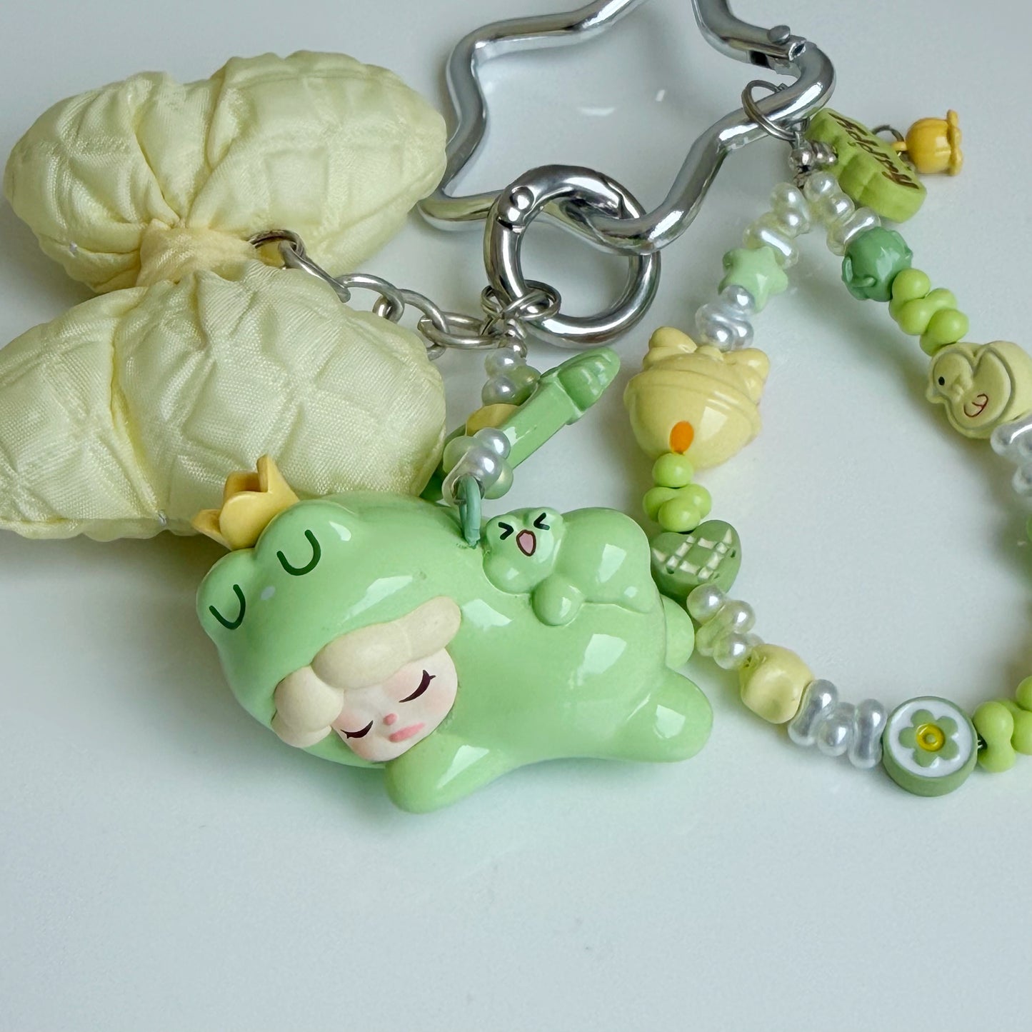 Unique DODO SUGAR Wendy Sleepy Every Day Handmade Key/Phone Chain - Official Charm