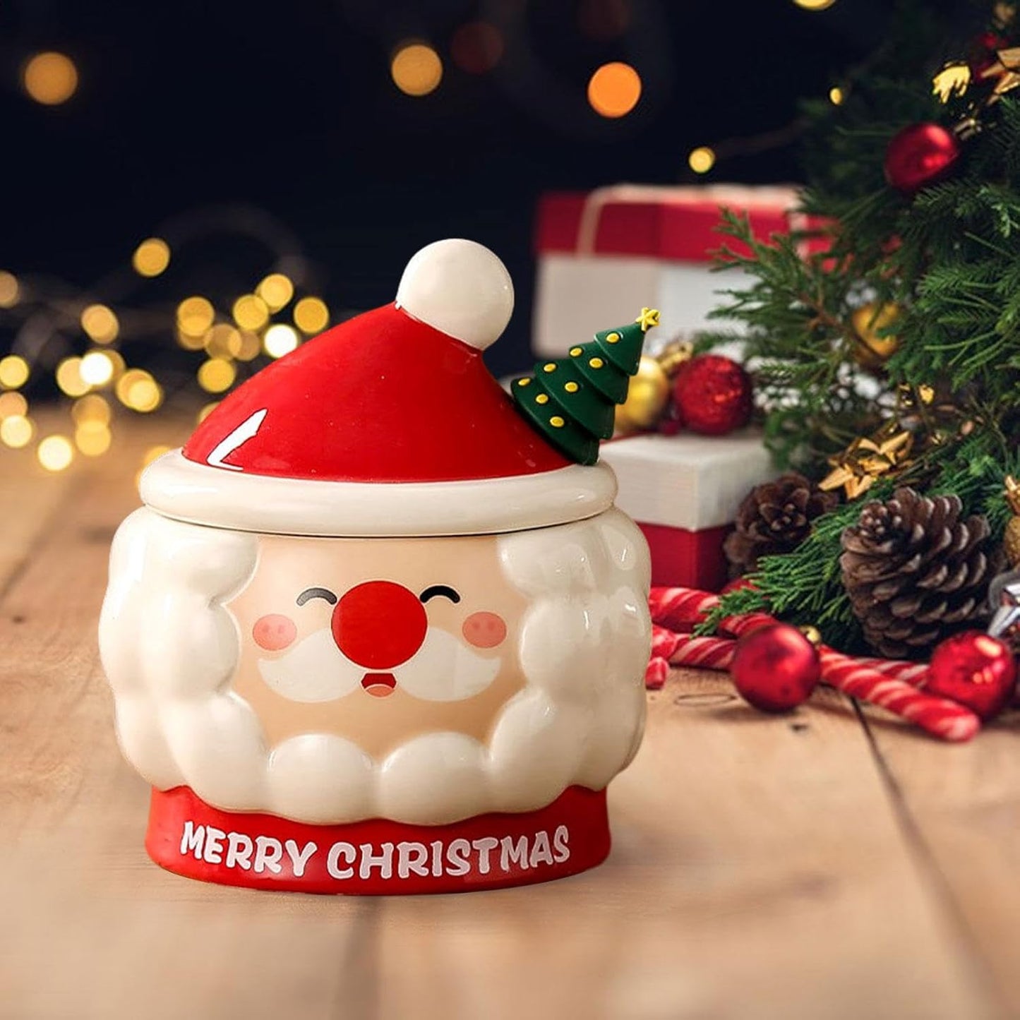 Santa Claus Embossed  Coffee Cup with Lid and Spoon