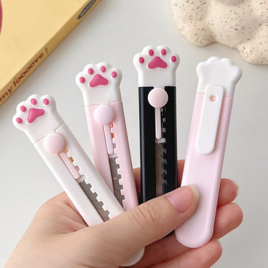 Kawaii Paw Pocket Cutter