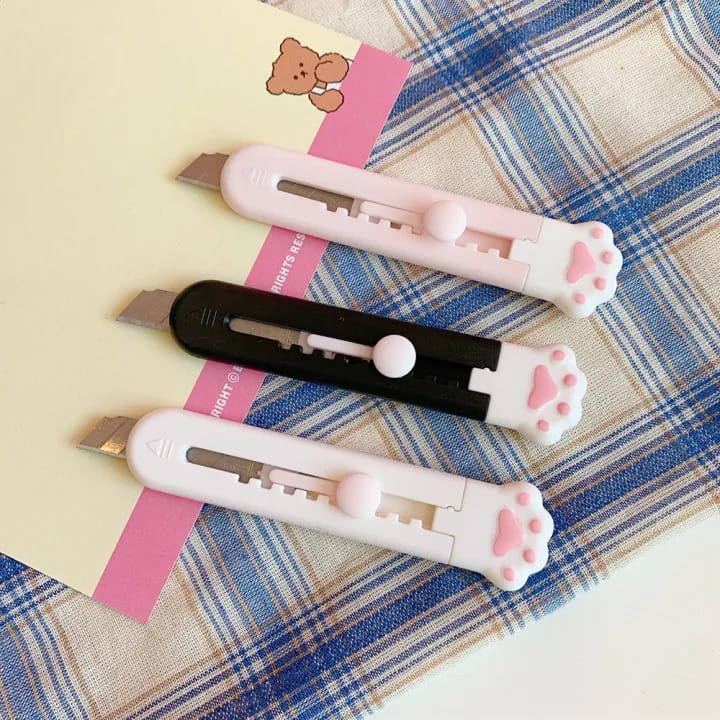 Kawaii Paw Pocket Cutter