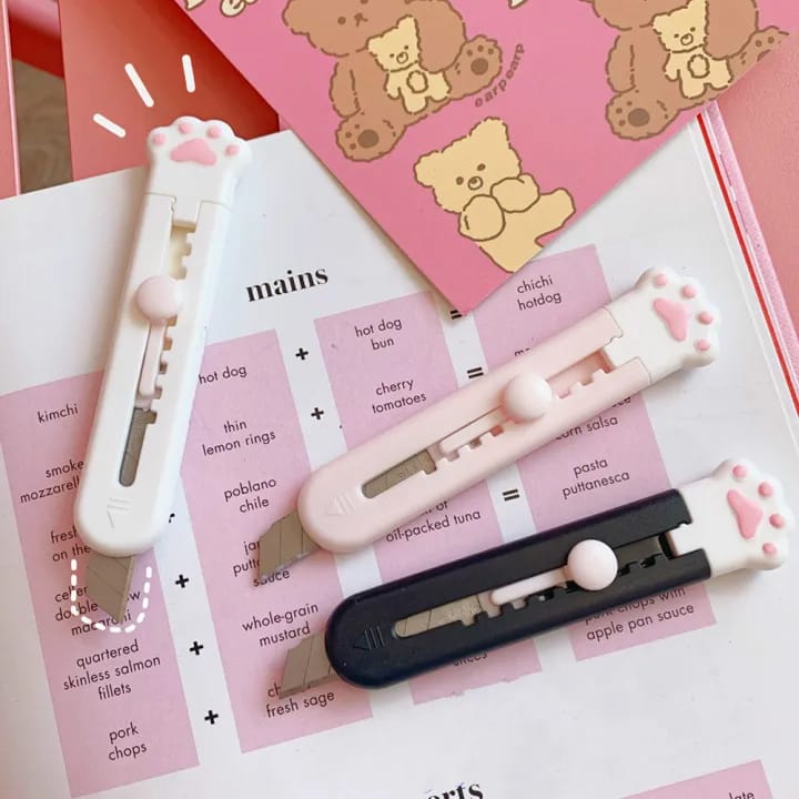 Kawaii Paw Pocket Cutter