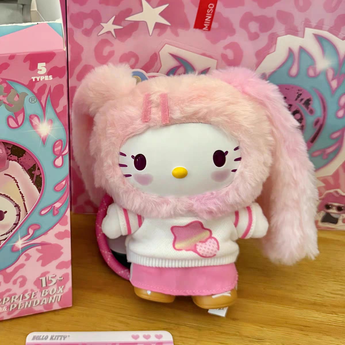 Hello Kitty Pop Star Vinyl Plush Pendant MINISO (Preorder)