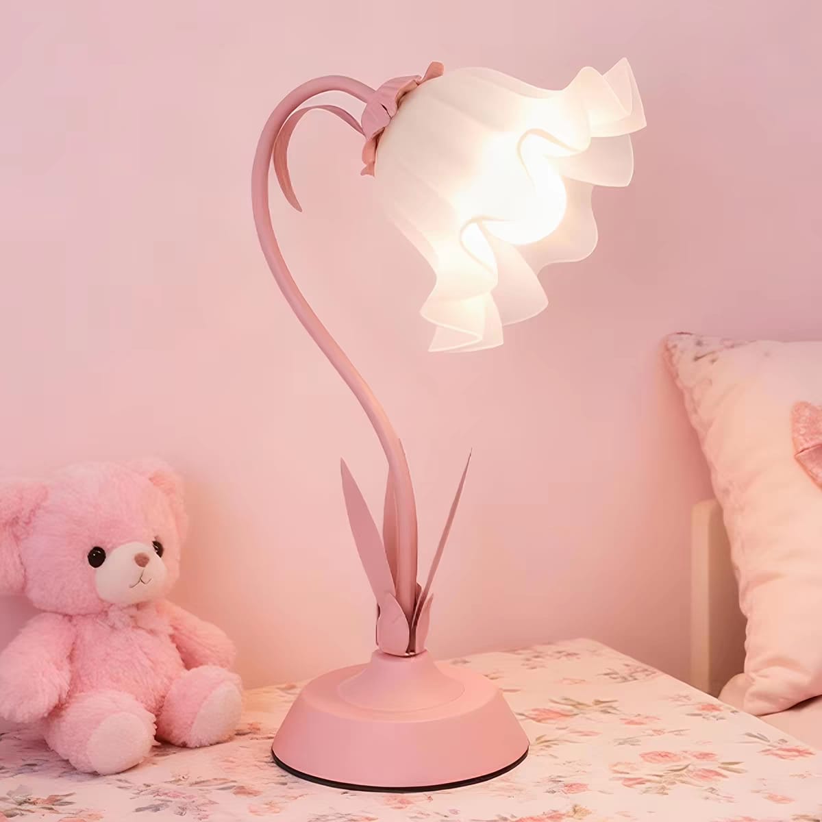 Vintage Adjustable Flower Table Lamp