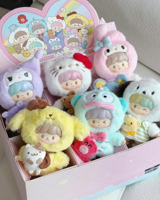 Zzoton x Sanrio Love League Buddies Series Vinyl Plush Keychain Blind Box