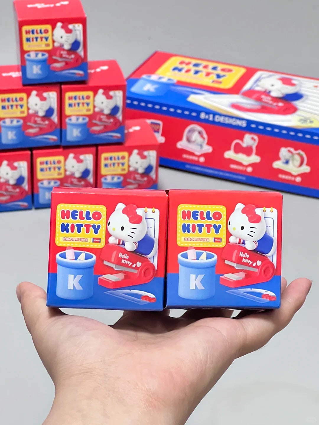 Hello Kitty Quirky Stationery Series Mini Box Blind Box