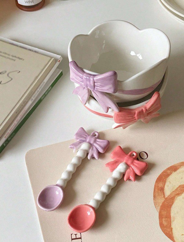 Charming Ceramic Bow Bowl with Spoon