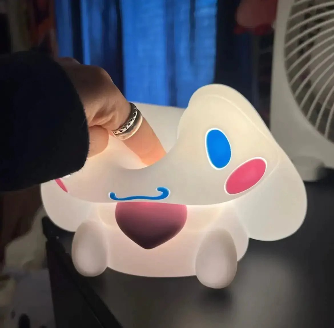 Cinnamoroll Night Light with Soft Touch Silicone - 1200mAh