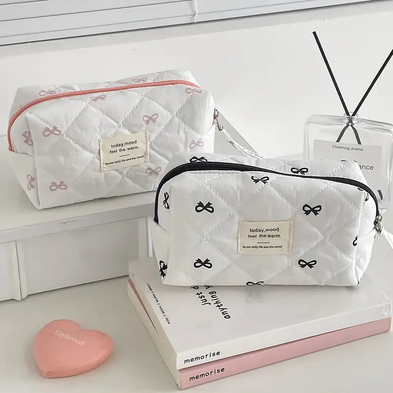 Sweet Bow Portable Pouch