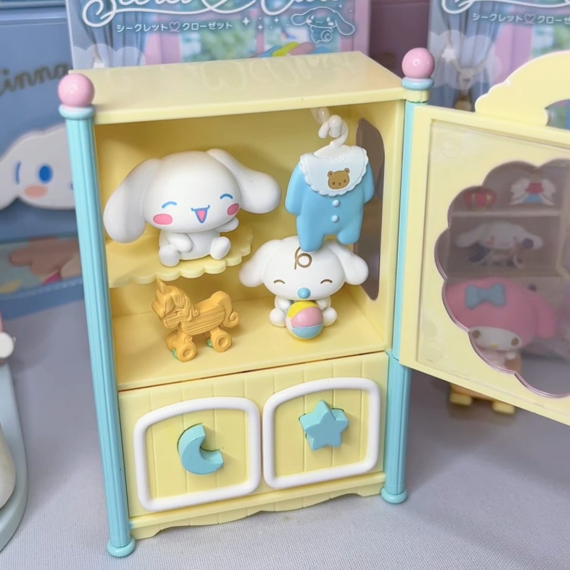 Hello Kitty And Friends Blind Box Mini Figures (Cinnamoroll Secret Closet)