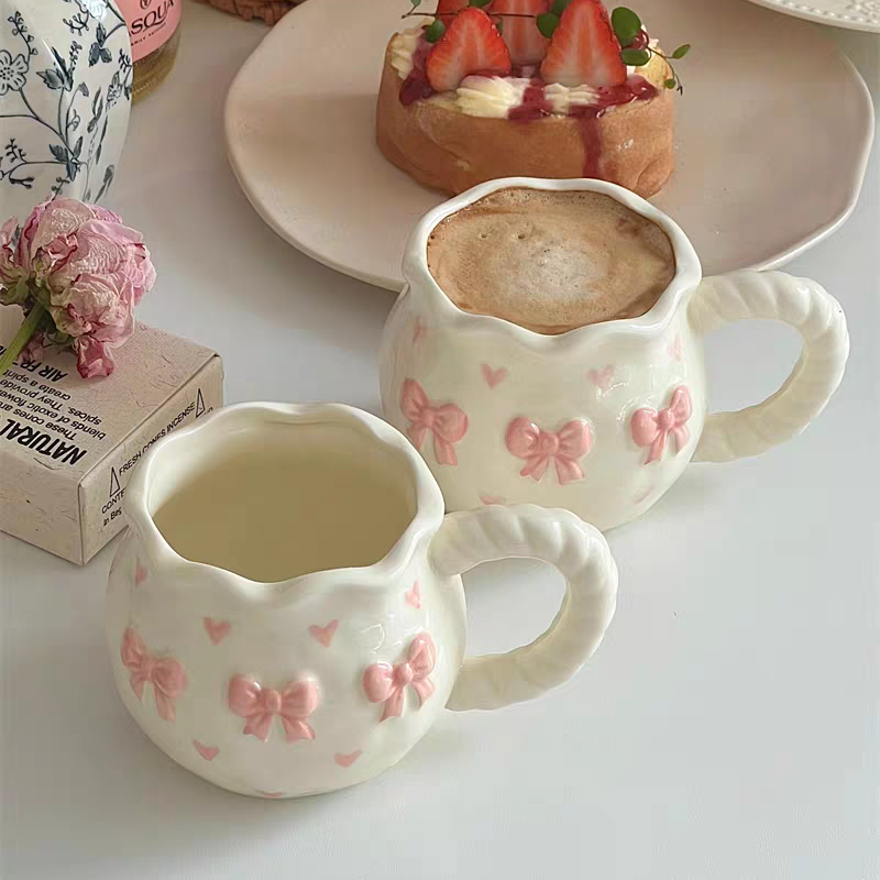 New Ceramic Coquette Bow Mug - Foam Packing