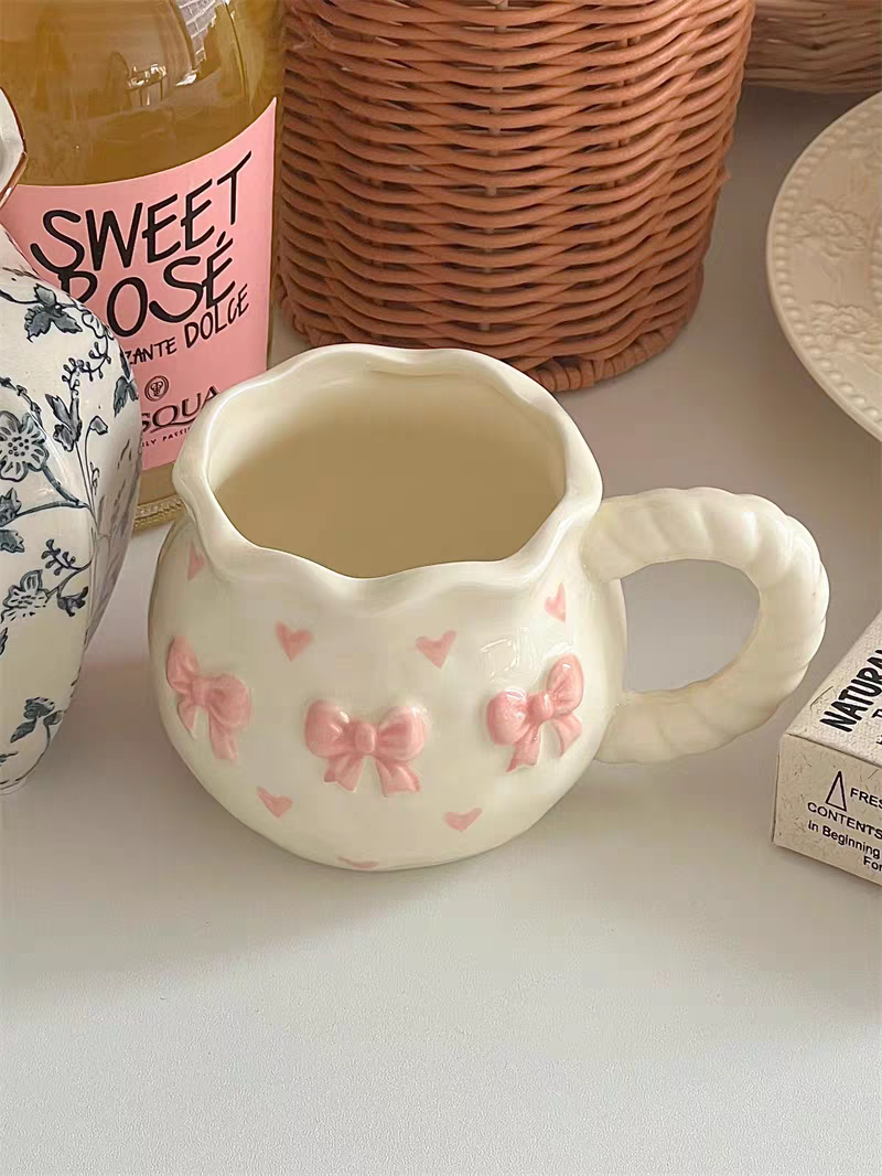 New Ceramic Coquette Bow Mug - Foam Packing
