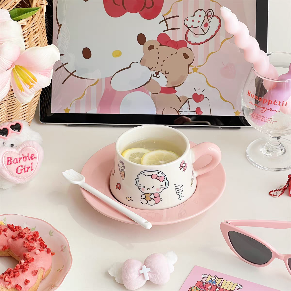 Cute Hello Kitty Cup Saucer and Spoon