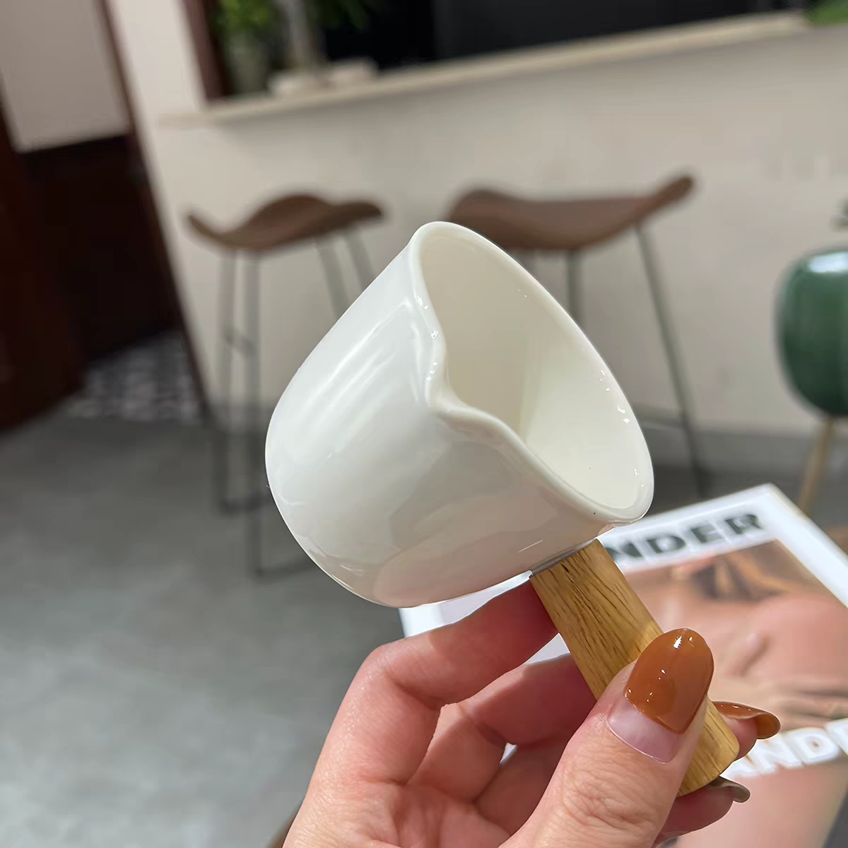 Milk Cup Sauce Ceramic Espresso Pouring Cup With Honey Wooden Handle