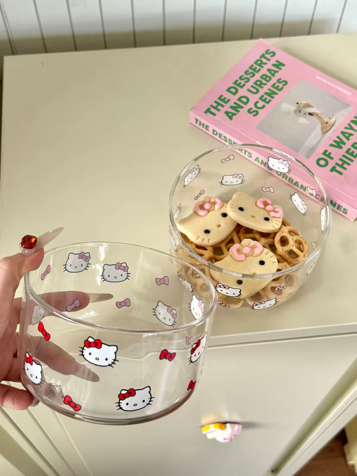 Kitty Glass Snacks Cup - Pink Bow