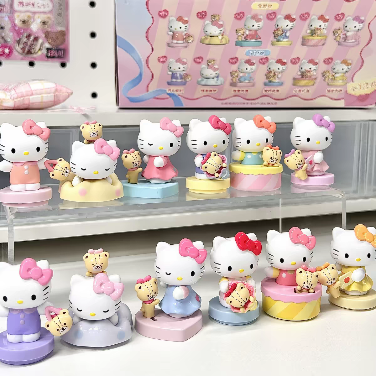 Moetch Sanrio Hello Kitty Childlike Pony Bean / Accompanying Mark Series Blind Bag